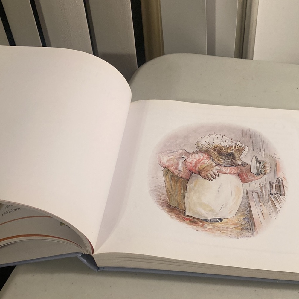 Peter Rabbit’s StoryTime Collection Hardcover Book Treasury - Picture 9 of 11